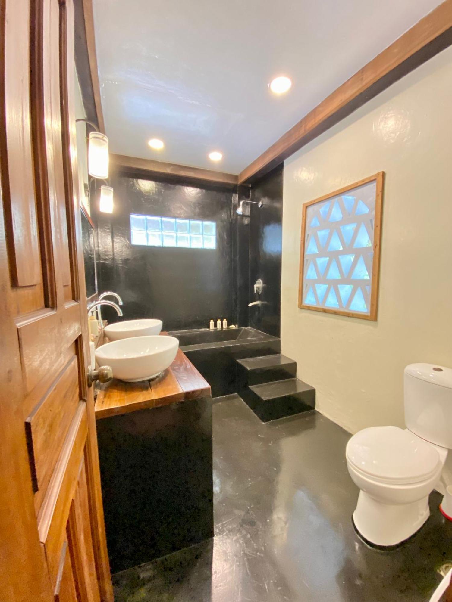 Emerald House Village General Luna  Bagian luar foto