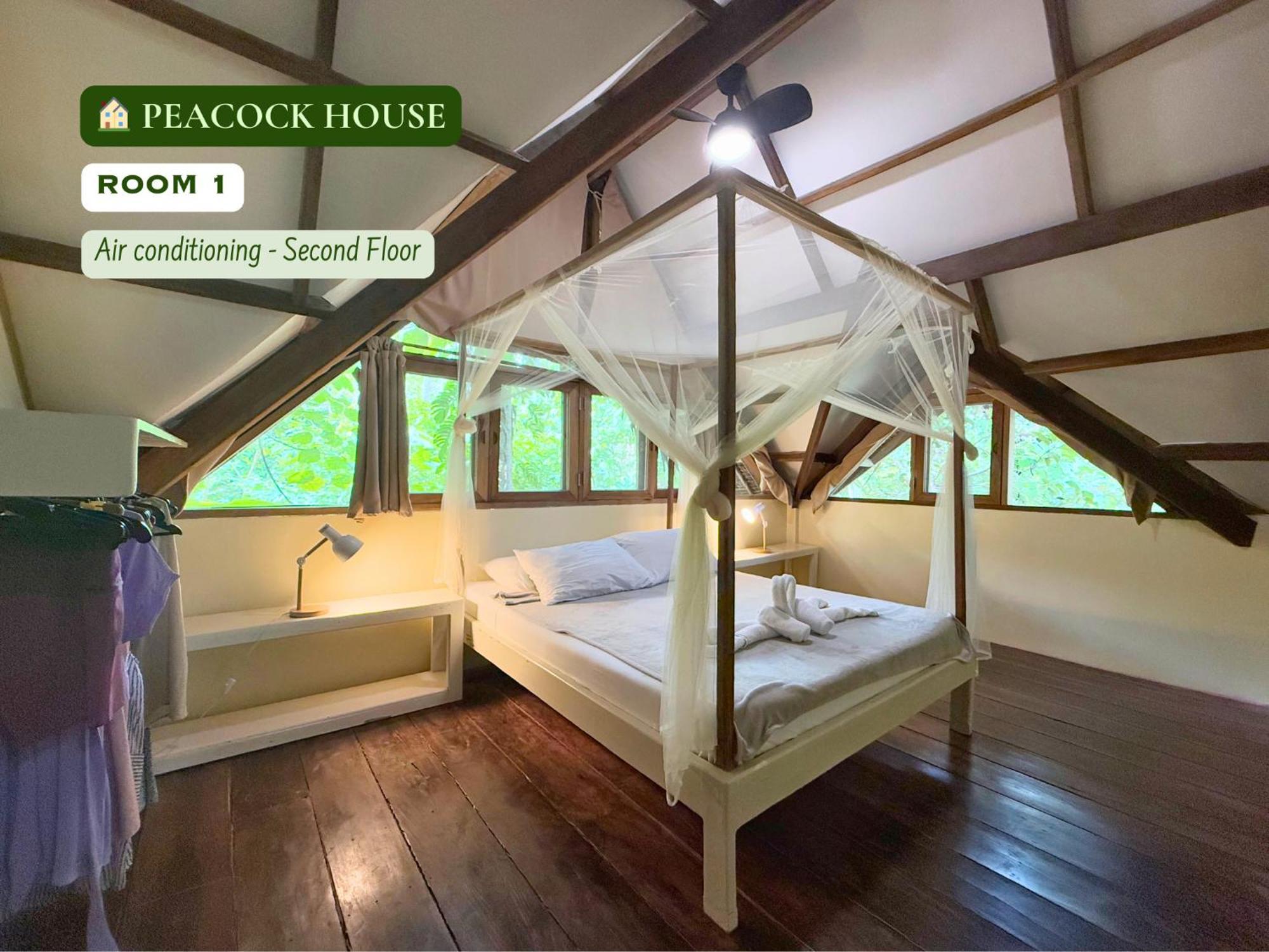 Emerald House Village General Luna  Ruang foto