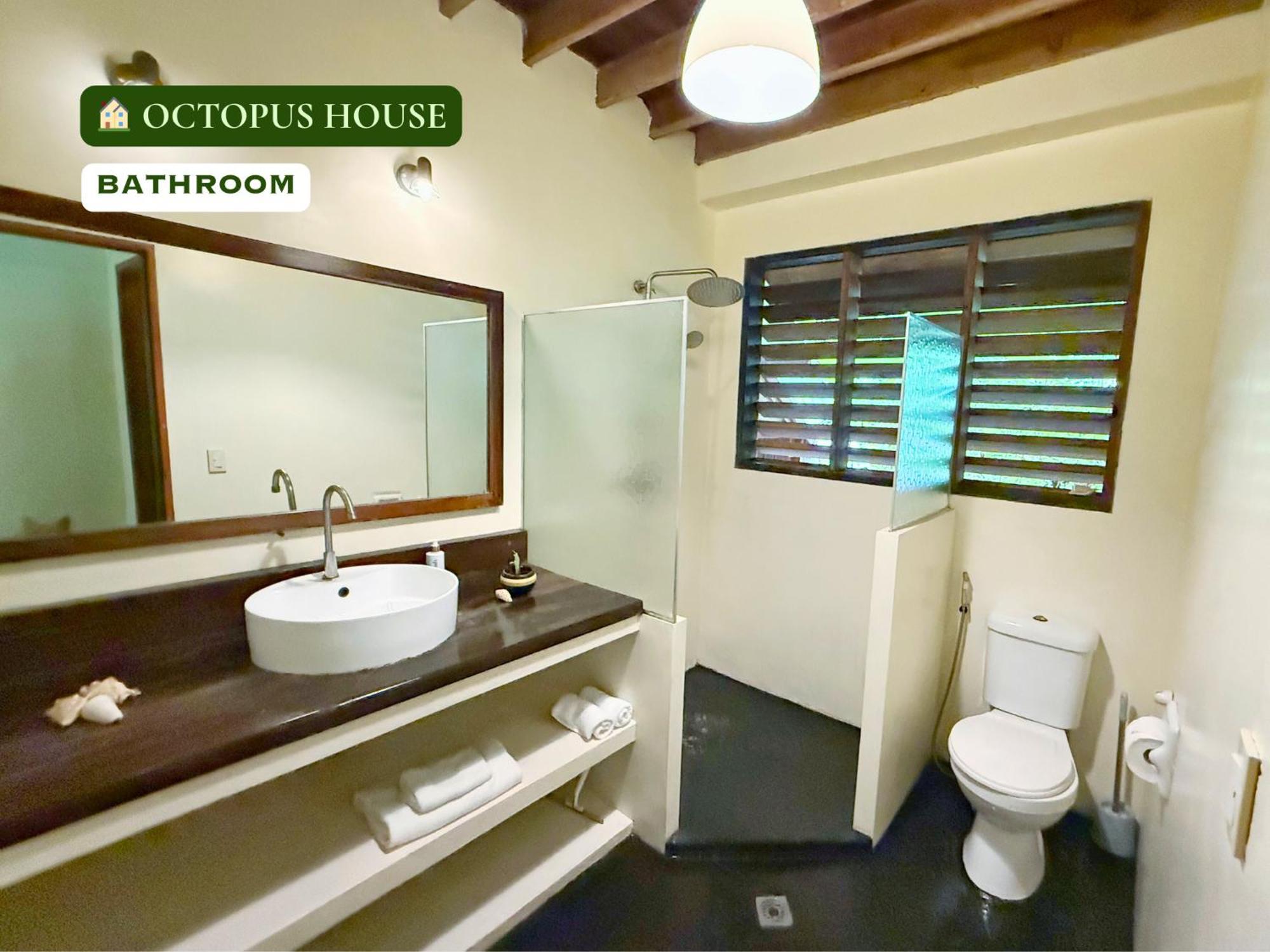 Emerald House Village General Luna  Ruang foto