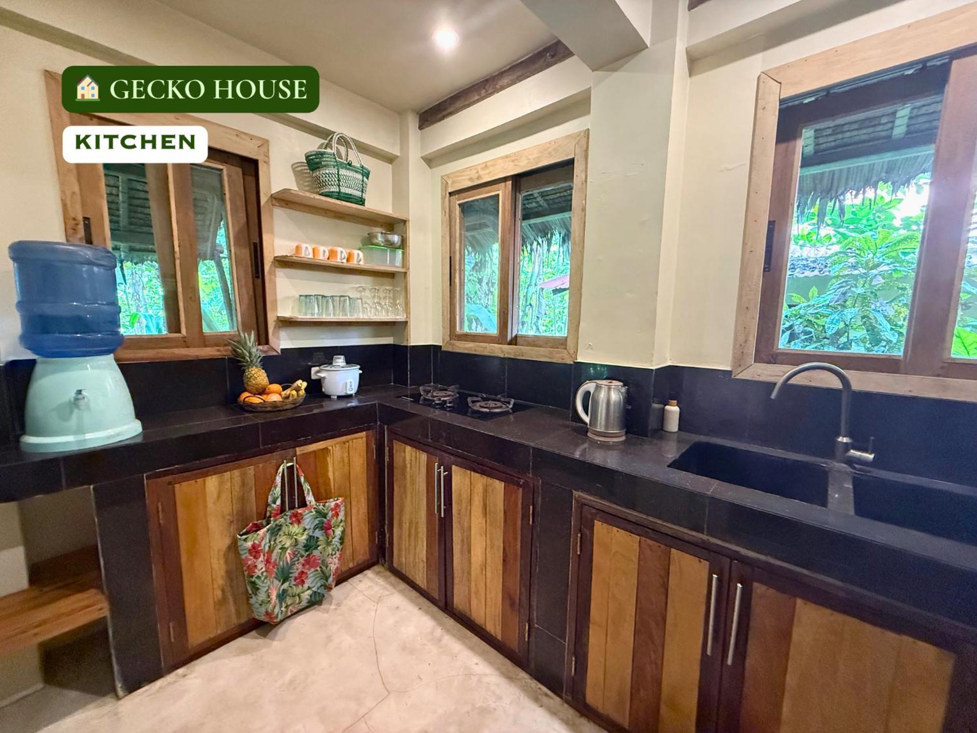 Emerald House Village General Luna  Ruang foto